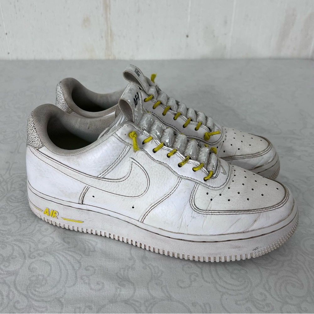NIKE Women’s Air Force 1 ‘07 Lux ‘White Reflective’ Sneakers Size 8.5